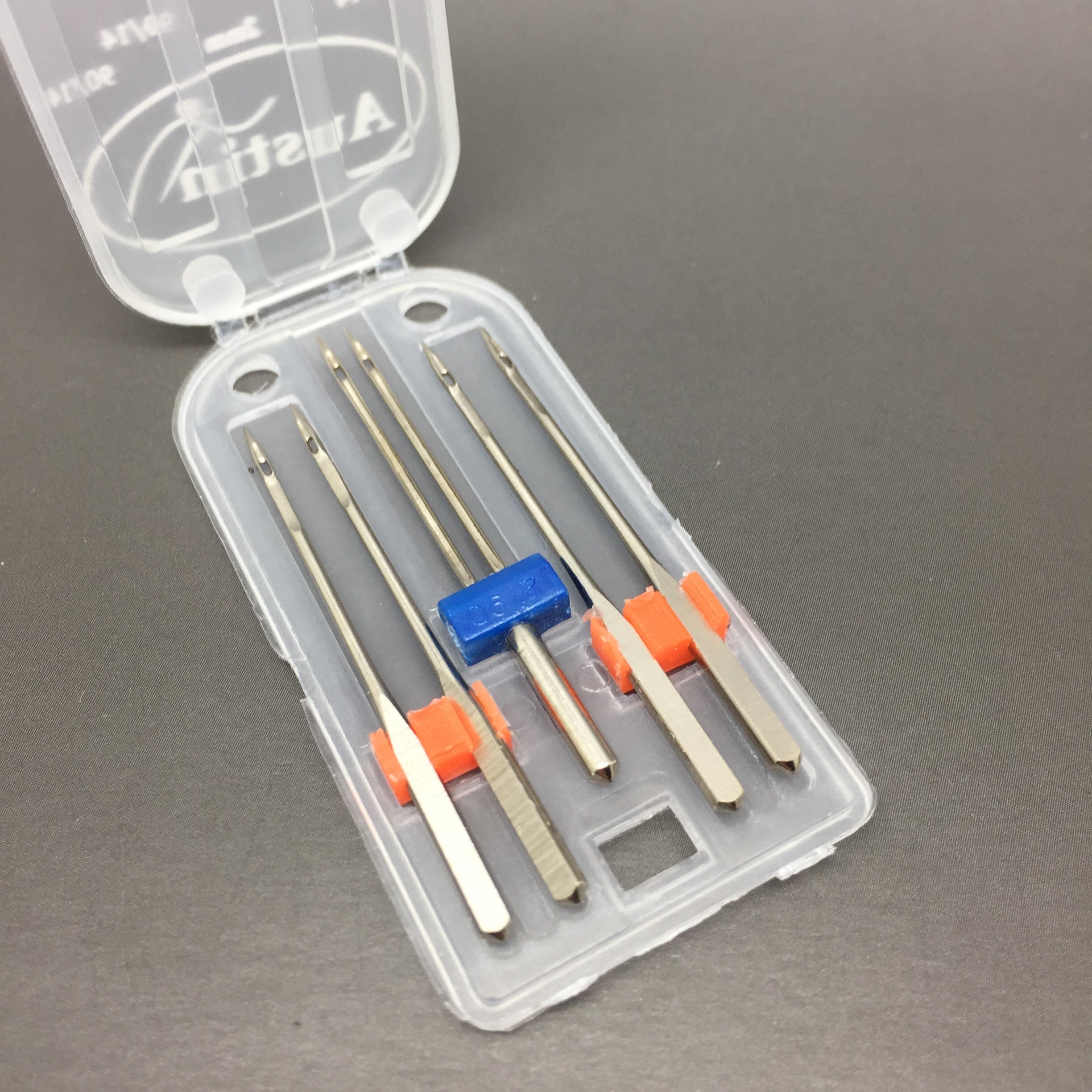 4 pack Universal Domestic Sewing Machine Needles Pack 90/14 (4 x 90/14