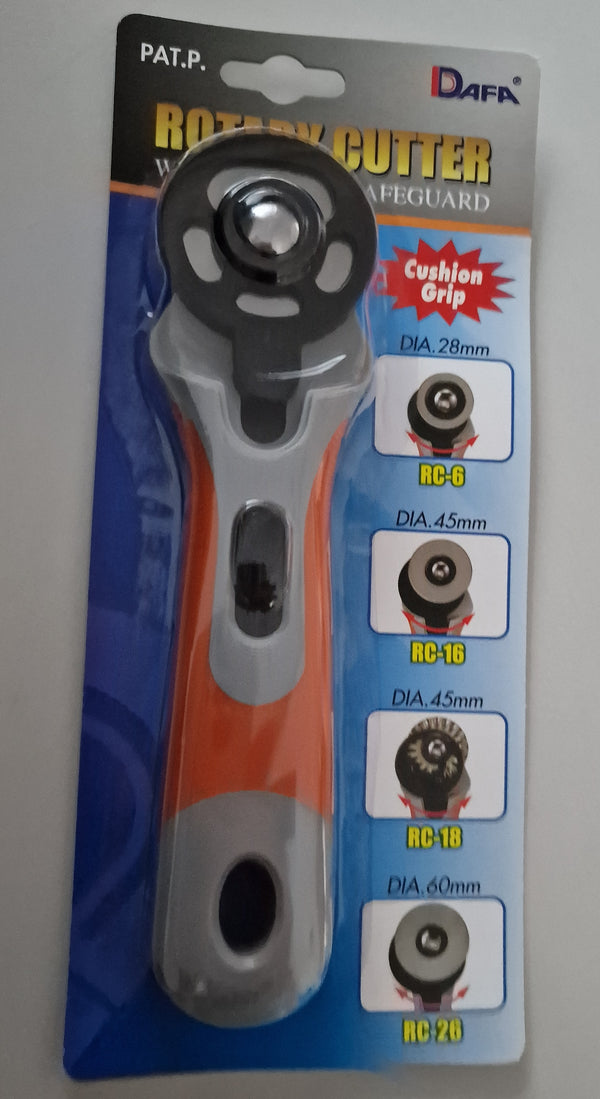 Dafa Rotary Cutter, 45mm sewing, crafts. With flexible safeguard and soft grip handle.