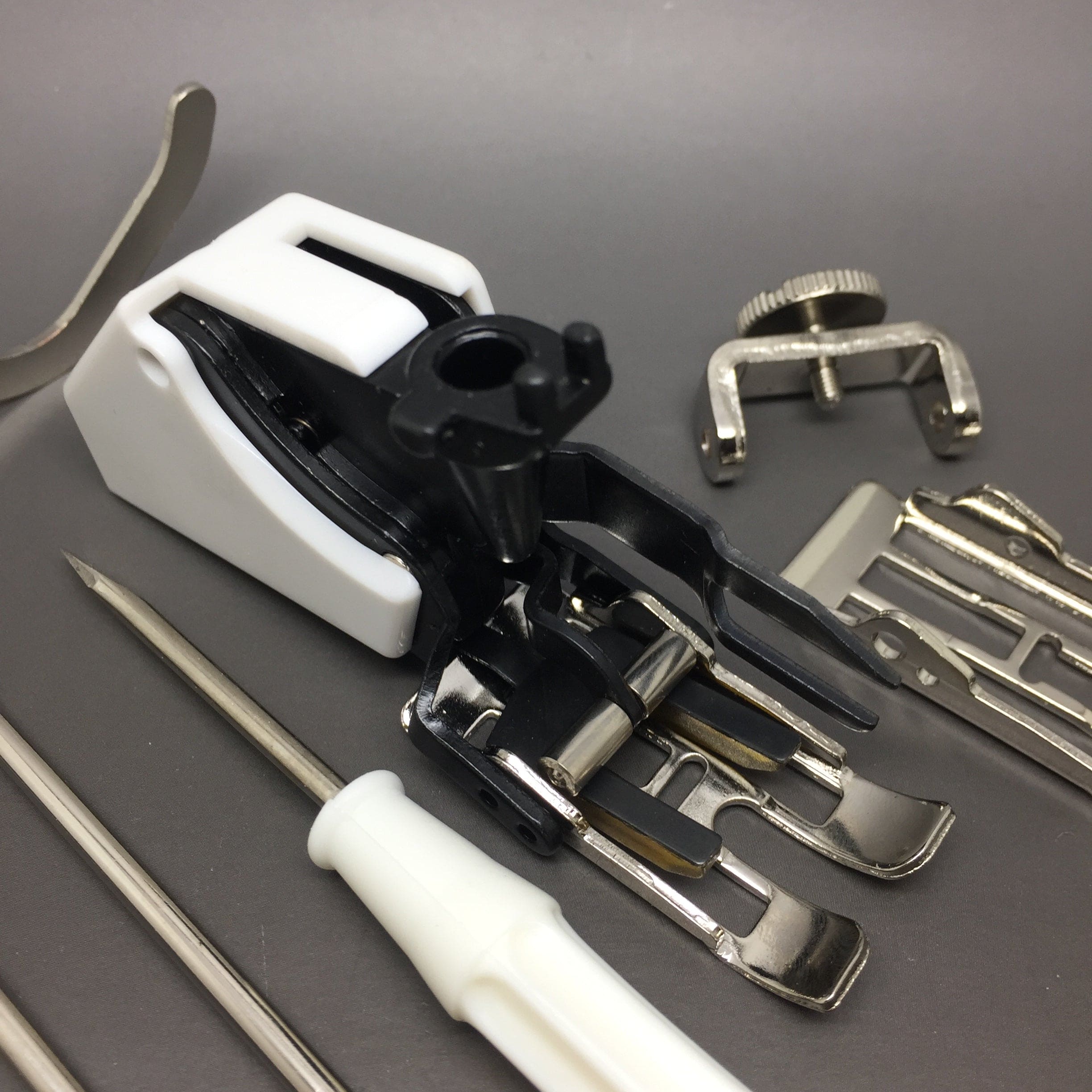 Bernina Compatible Walking foot Set for Old Style 500, 600, 700, 800 a