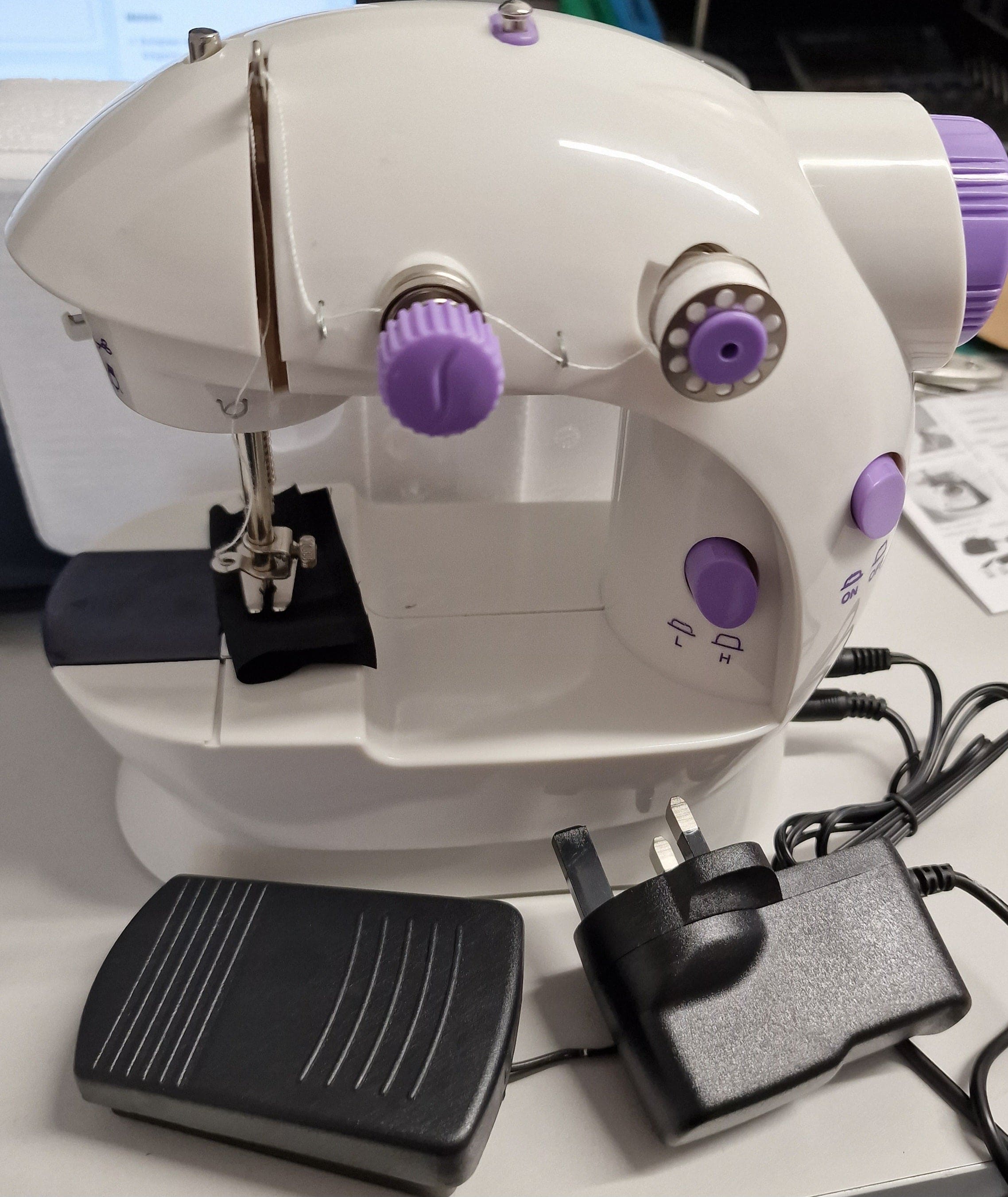 Mini Sewing Machine Wth Double Threads And Two Speed Control Foot Peda ...